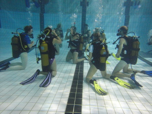 plongee piscine exercice masque